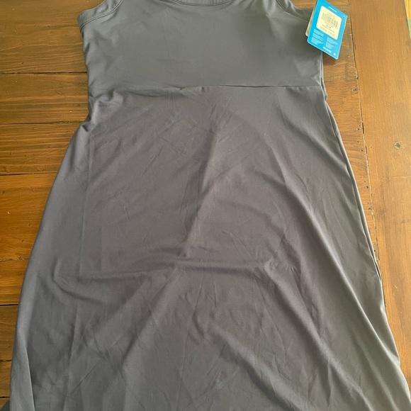 Columbia women’s Active Dress Cold Bay Omni freeze-Size Small Dark Blue-NWT - Picture 3 of 6